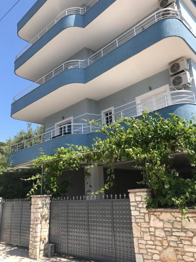 Sunmoon Apartments Sarandë Exterior foto