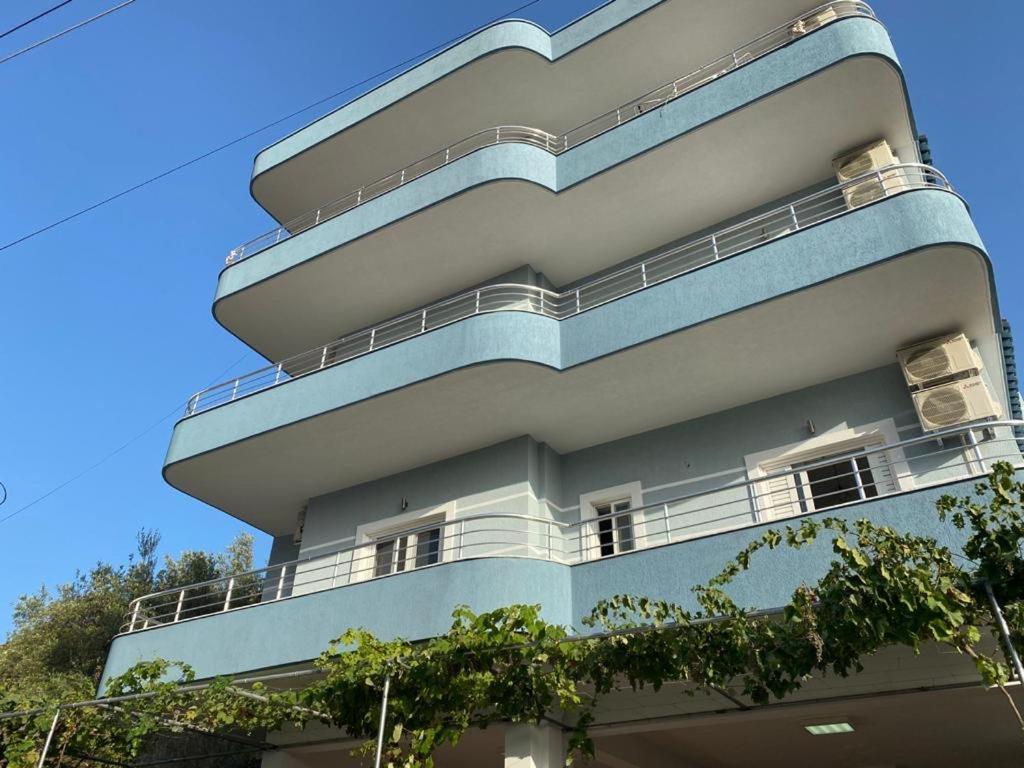 Sunmoon Apartments Sarandë Exterior foto