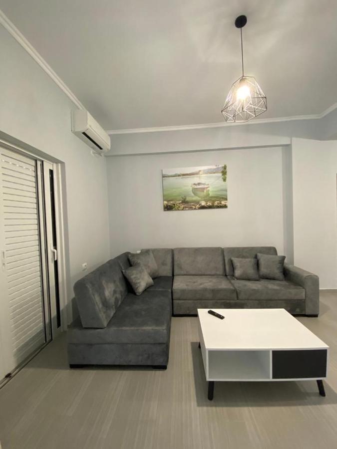 Sunmoon Apartments Sarandë Exterior foto